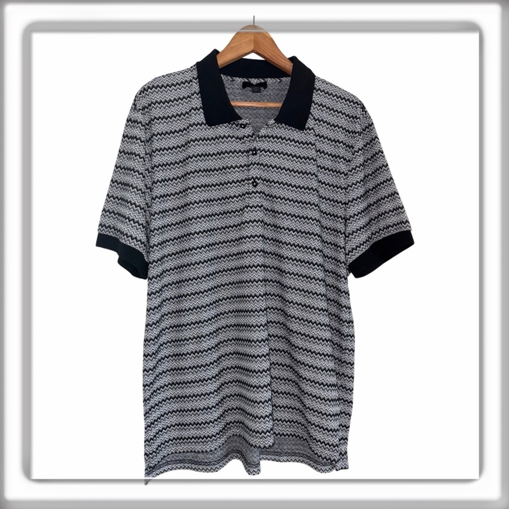 Magaschoni Man Short Sleeve Polo Size XL Black Gray Chevron Pattern